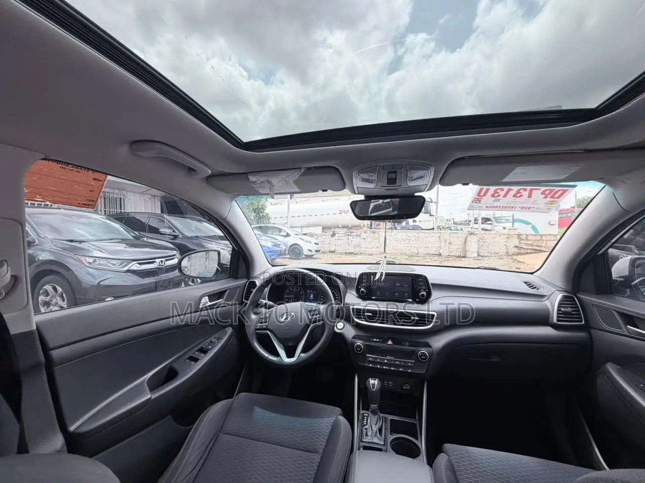 Hyundai Tucson Limited AWD 2019 White