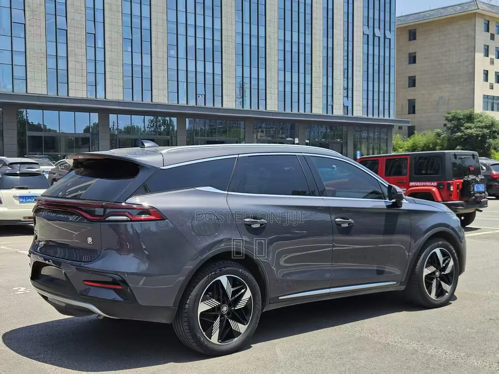 BYD Tang DM-i 2023 Gray
