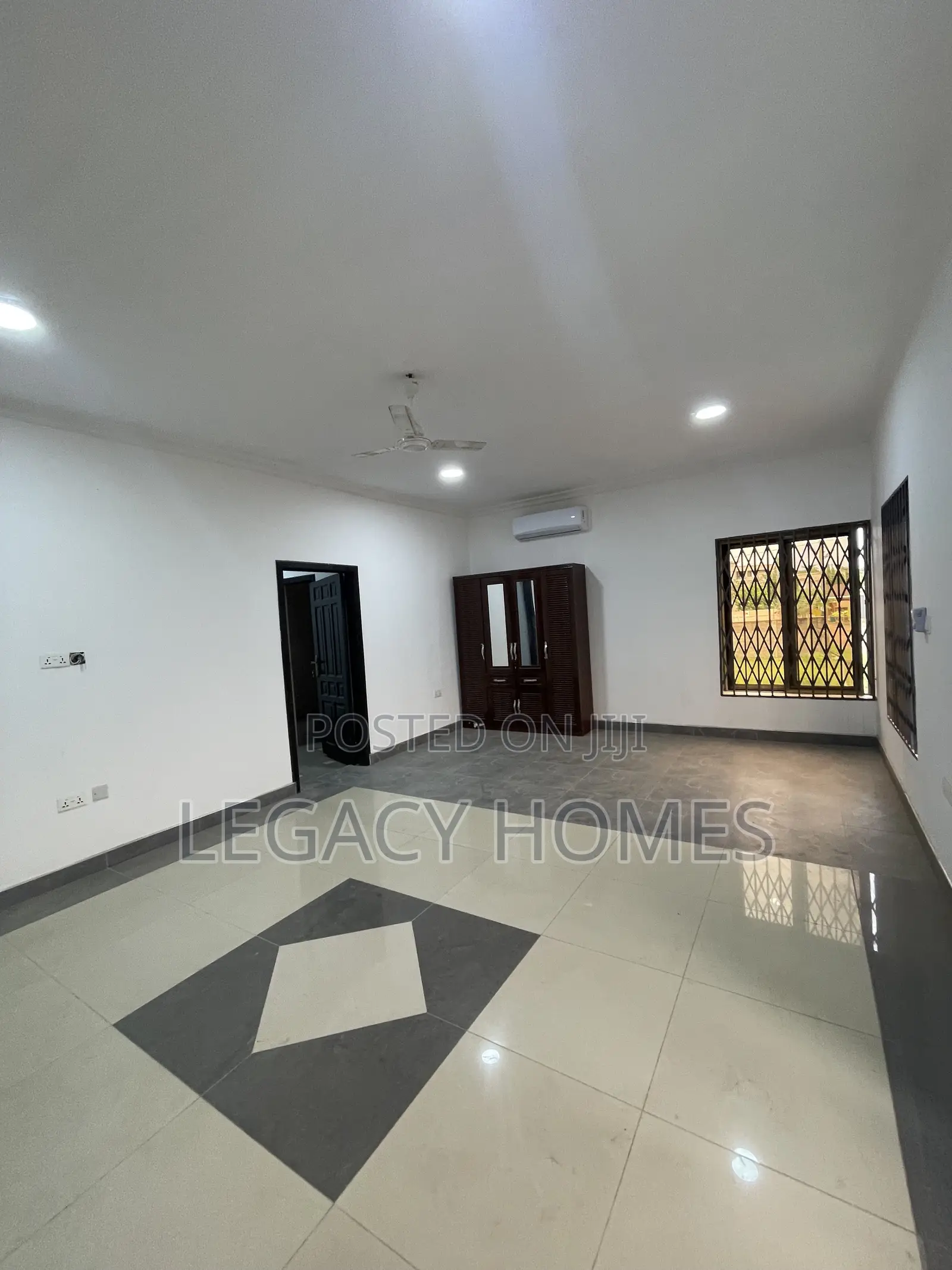 4bdrm House in East Legon, American House for sale