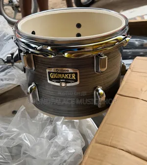 Professional 5-Piece Yamaha Drumset