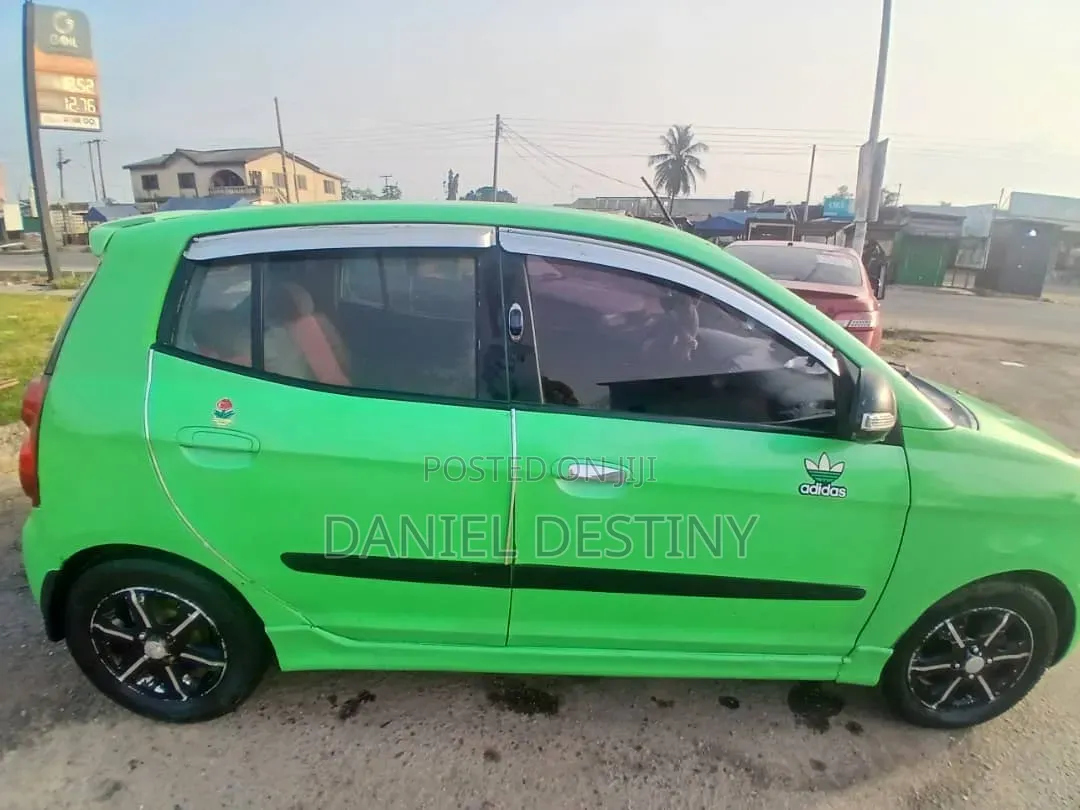 Kia Morning 2010 Green