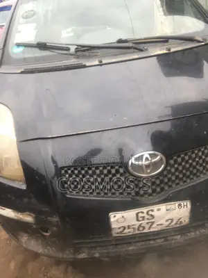 Toyota Yaris 2014 Black