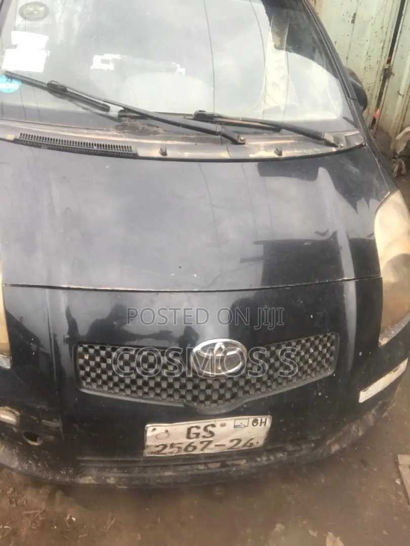 Toyota Yaris 2014 Black