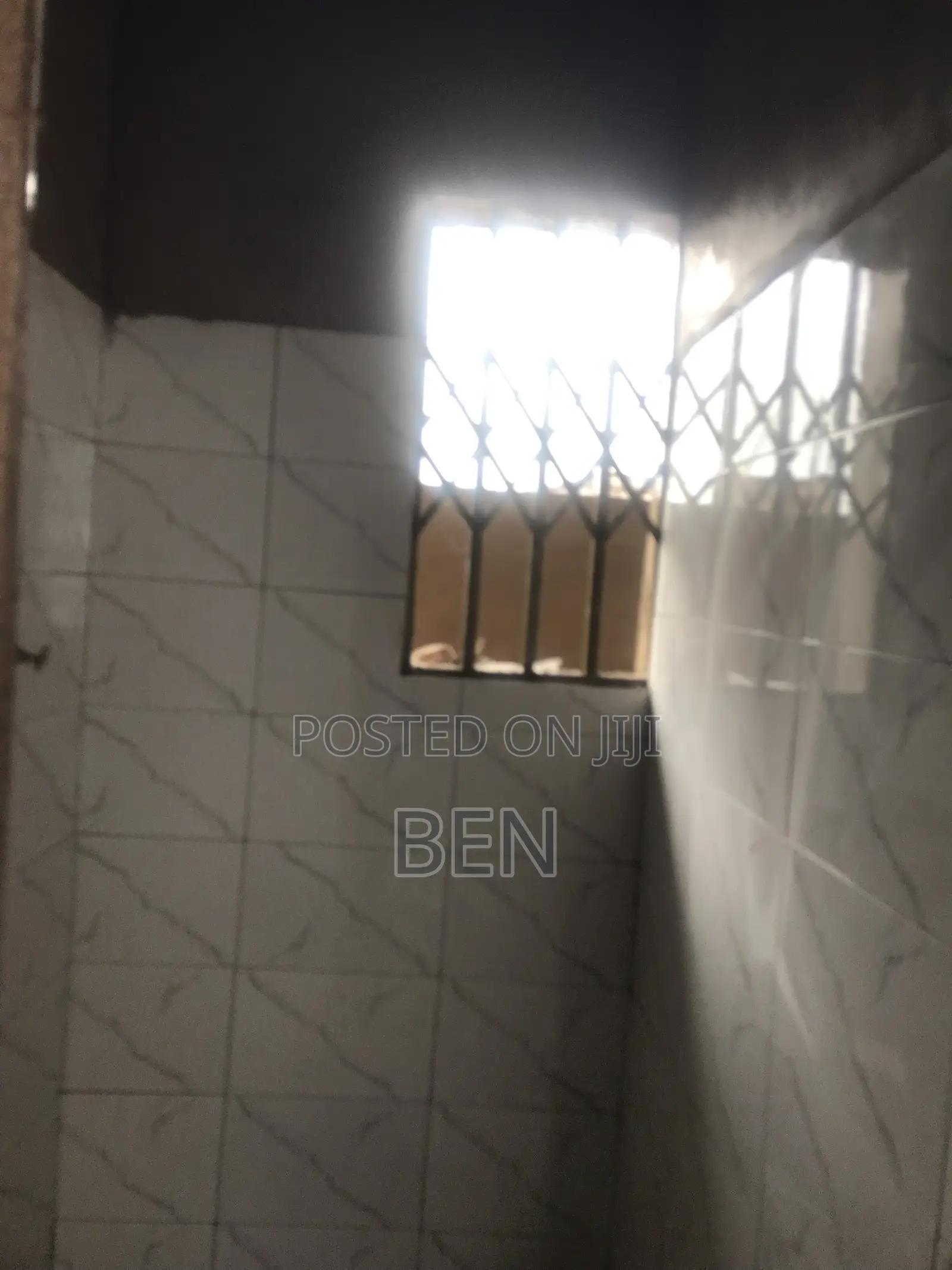 2bdrm Apartment in Taxi Rank Abelenkpe, Lincoln School Area for rent
