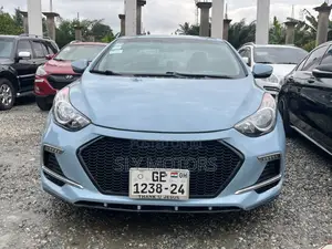 Hyundai Elantra GLS Sedan FWD (1.8L 4cyl 6M) 2013 Blue