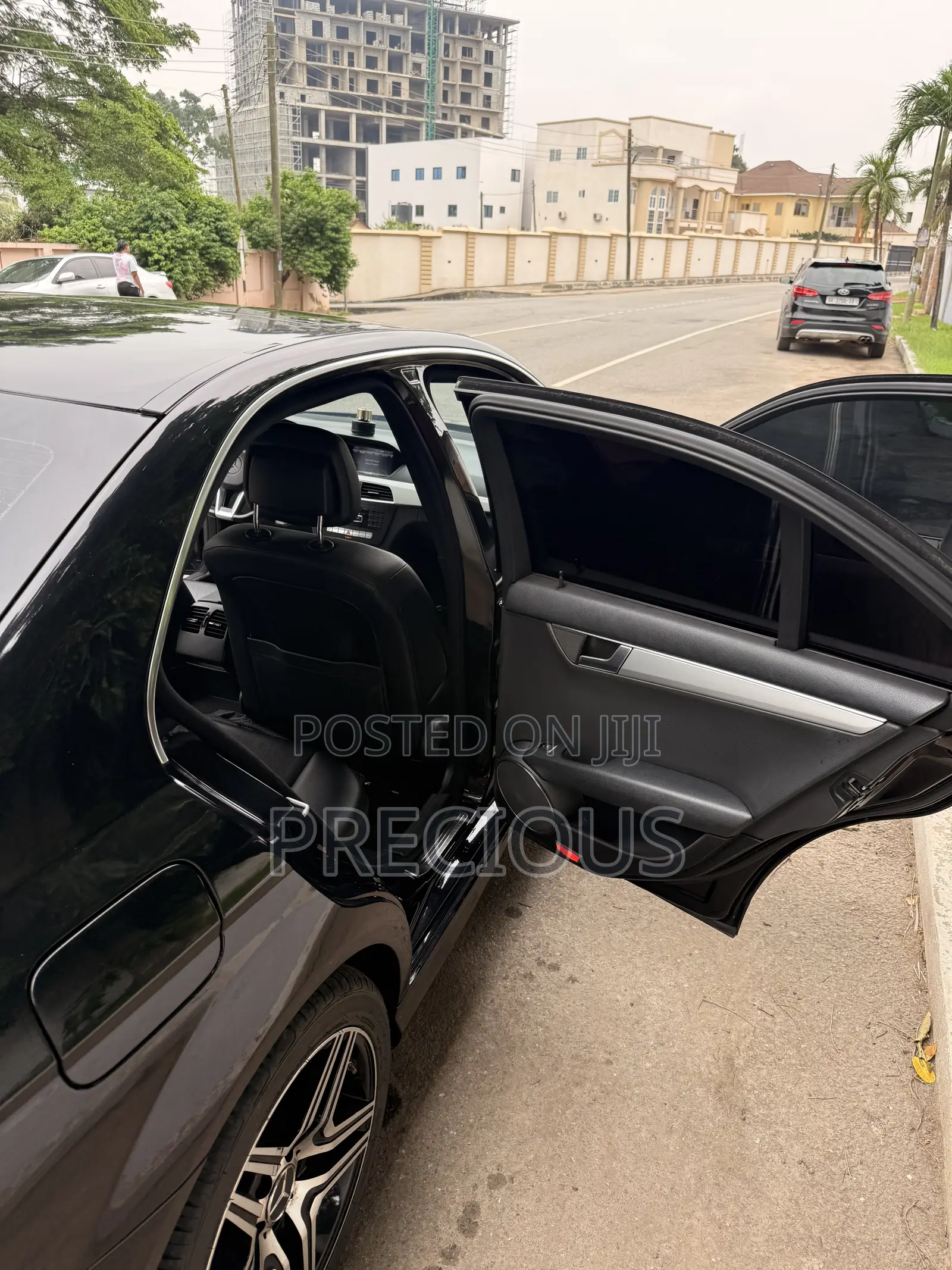 Mercedes-Benz C300 Luxury 4Matic Sedan AWD (3.5L 6cyl 7A) 2013 Black