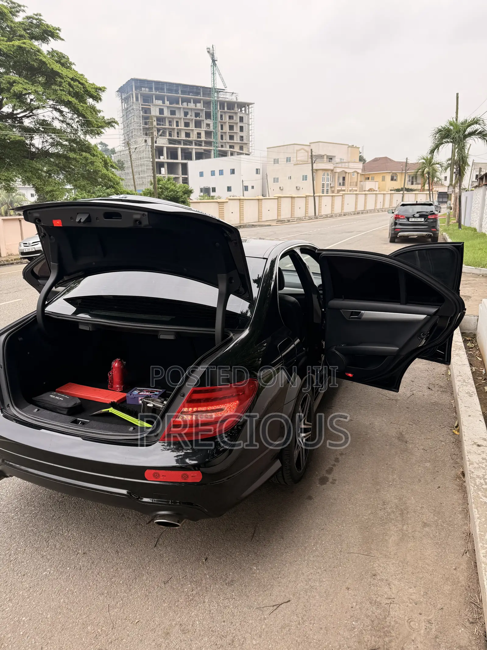 Mercedes-Benz C300 Luxury 4Matic Sedan AWD (3.5L 6cyl 7A) 2013 Black