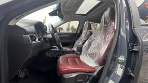 Mazda CX-5 Signature 2021 Gray