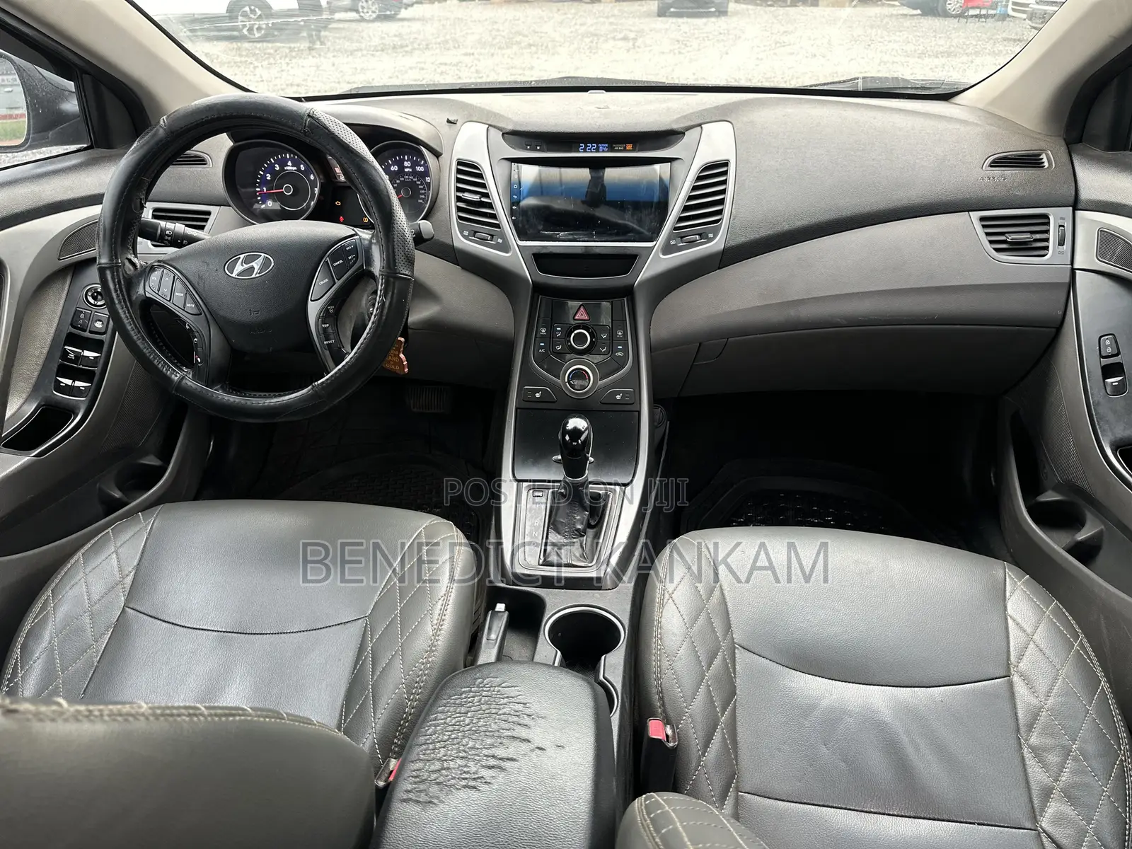 Hyundai Elantra SE 4dr Sedan (1.8L 4cyl 6M) 2014 Gray