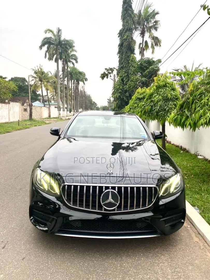 Mercedes-Benz E300 2018 Black