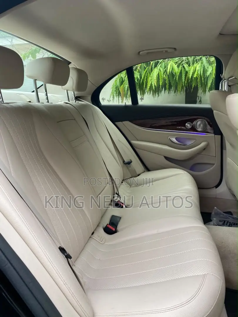 Mercedes-Benz E300 2018 Black