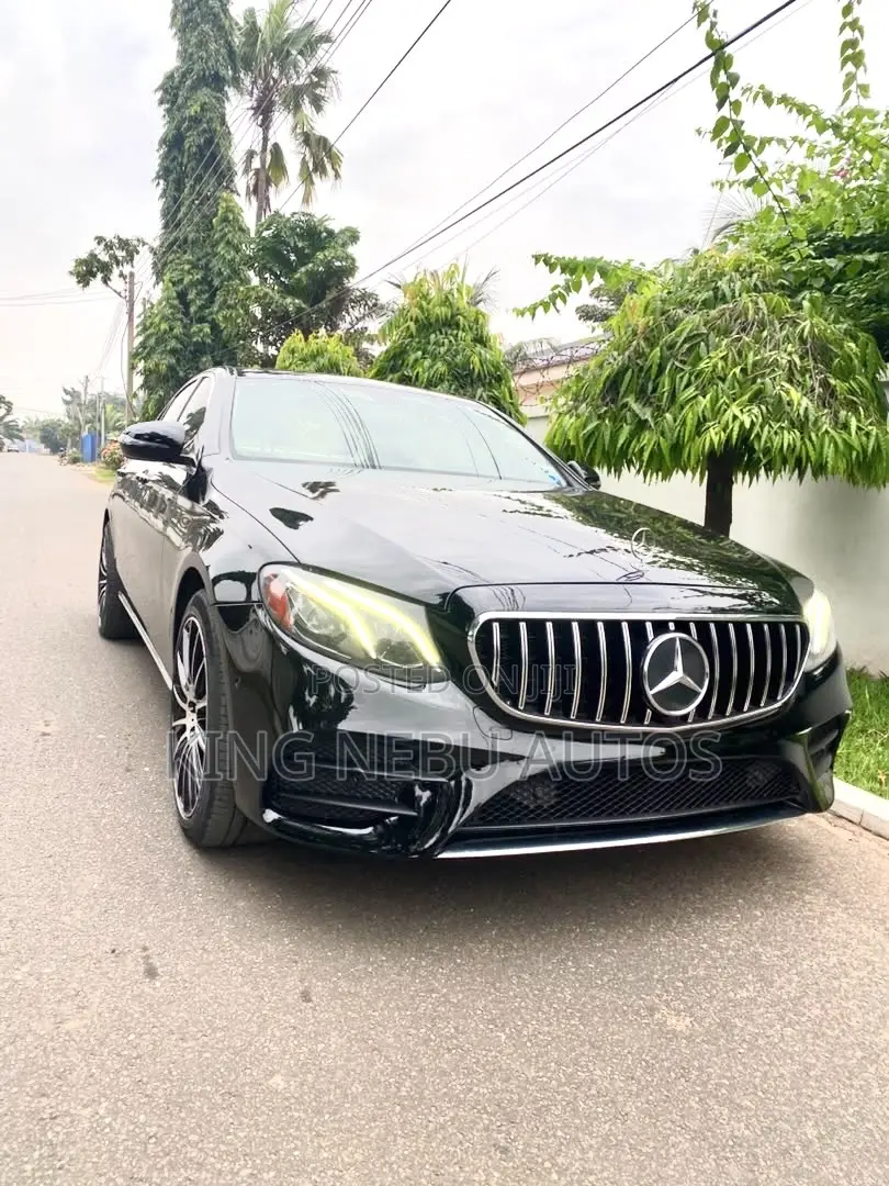 Mercedes-Benz E300 2018 Black
