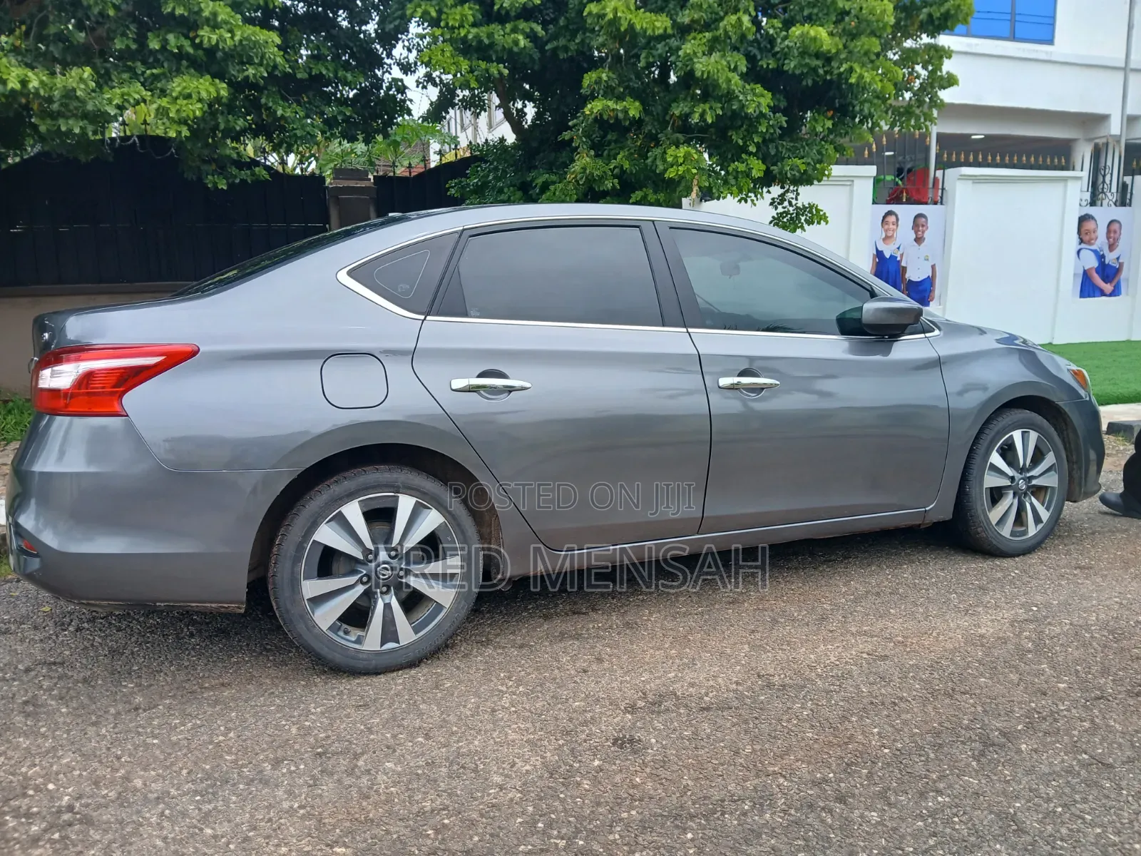 Nissan Sentra 2018 Gray