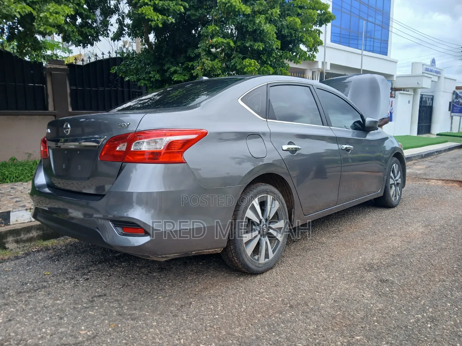 Nissan Sentra 2018 Gray