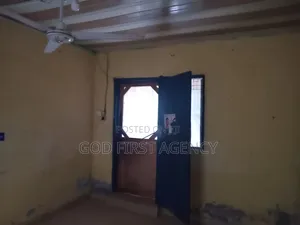 1bdrm Apartment in Tabora, Nyanmekye for rent