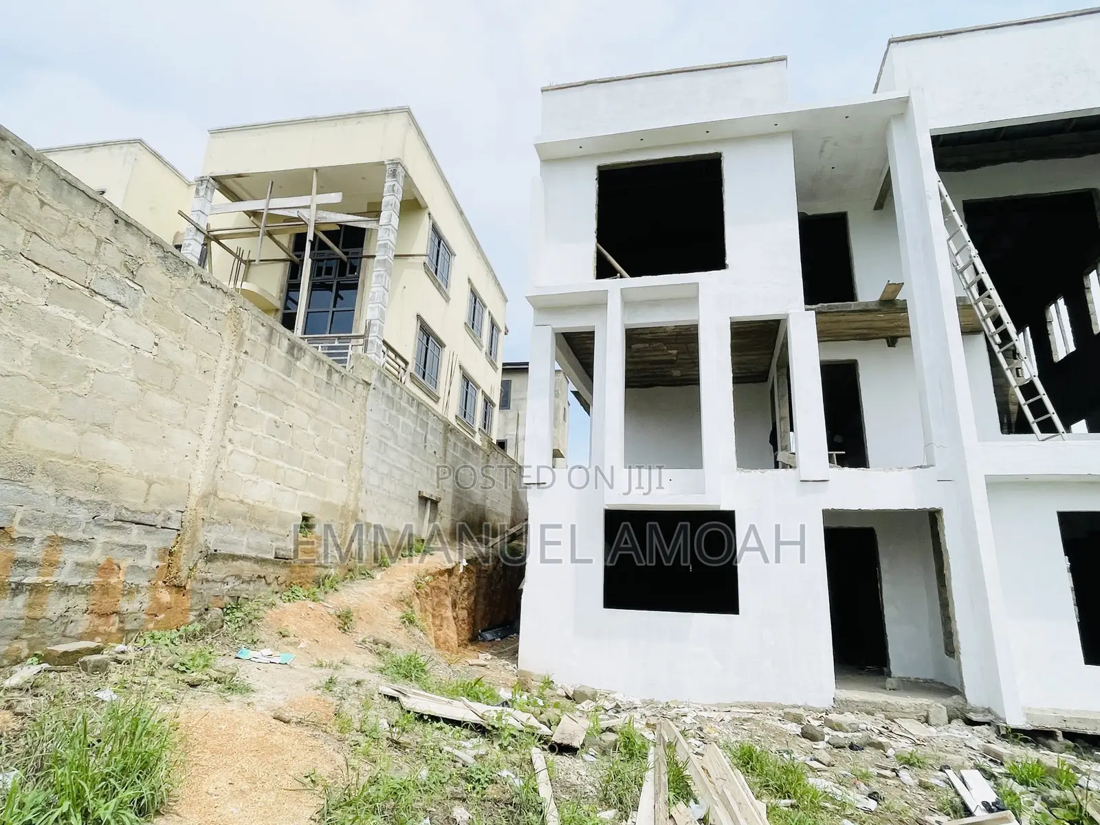 6bdrm House in Amoah, Shama Ahanta East Metropolitan for sale