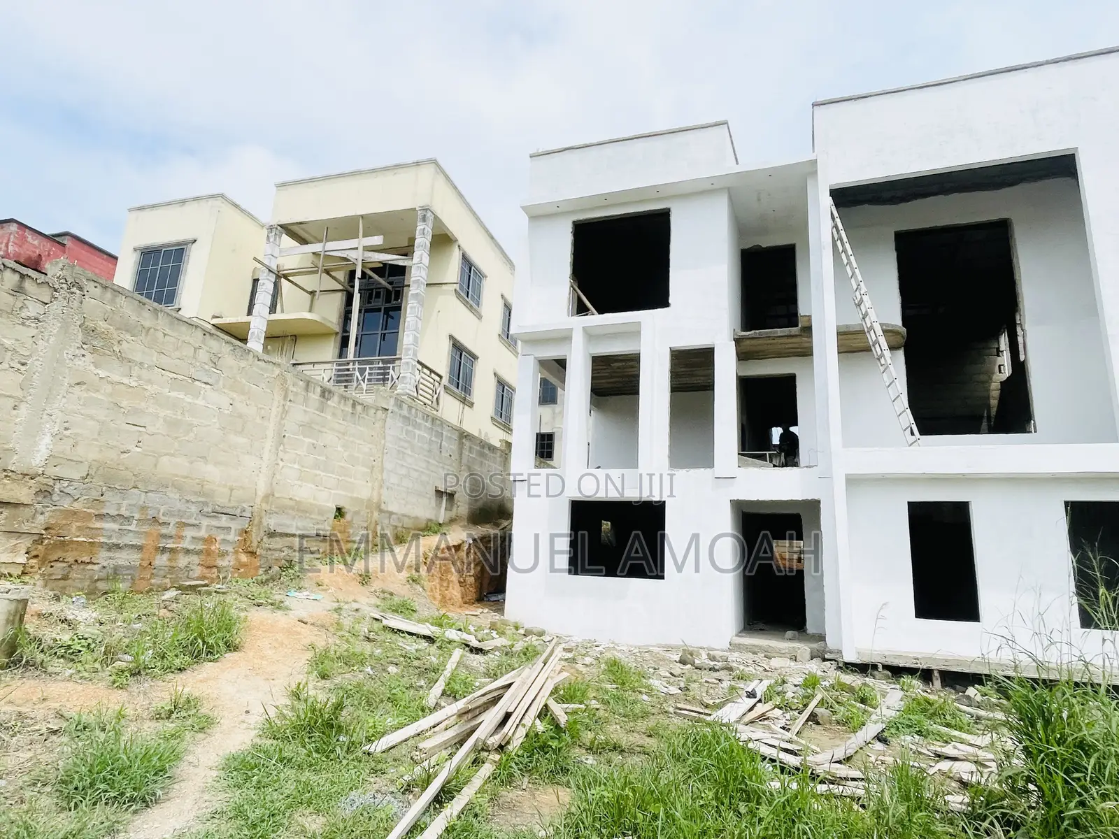 6bdrm House in Amoah, Shama Ahanta East Metropolitan for sale