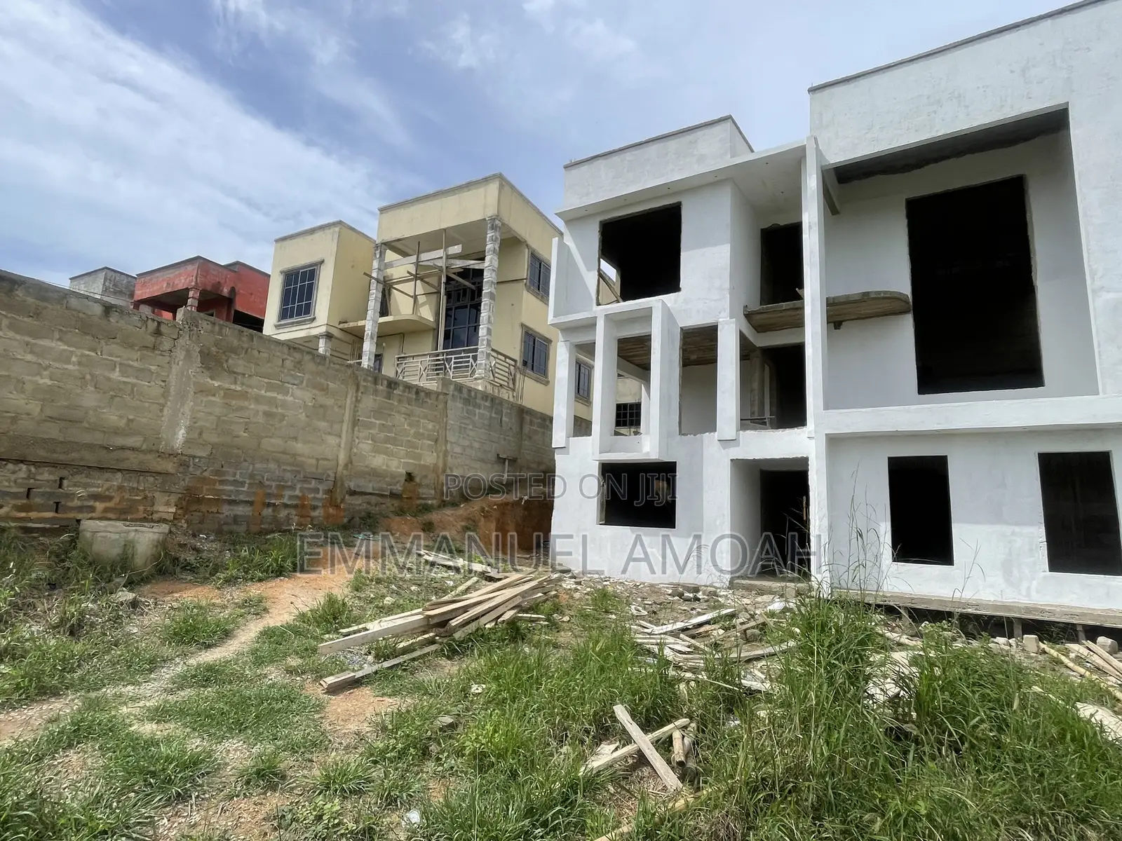 6bdrm House in Amoah, Shama Ahanta East Metropolitan for sale