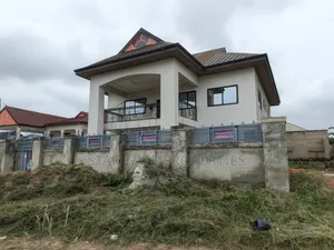 4bdrm House in Kenyasi Adwumam, Kumasi Metropolitan for sale