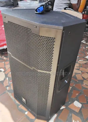 JBL PRX615M 15inches Active Stage Monitor Speaker F