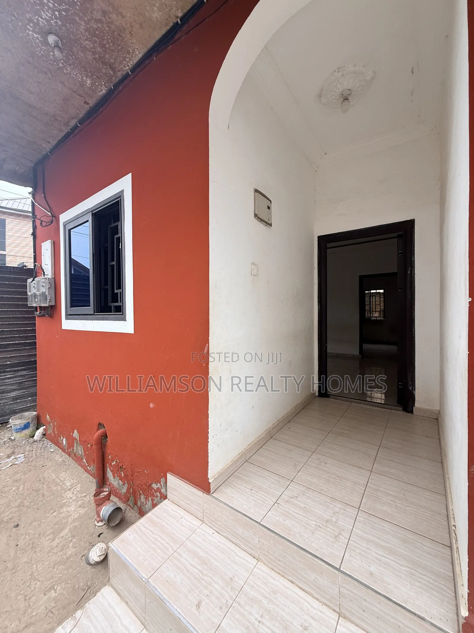 1bdrm Apartment in Spintex Main Road for rent