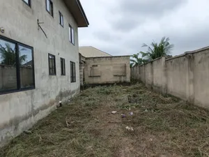 8bdrm House in Kenyasi Adwumam, Kumasi Metropolitan for sale