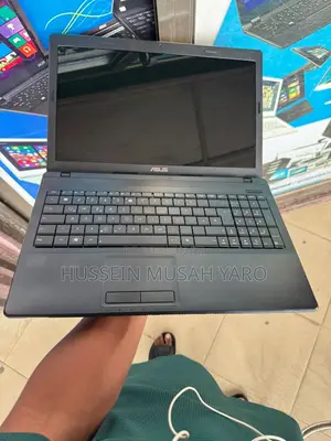 Laptop Asus 4GB Intel Core i3 HDD 320GB