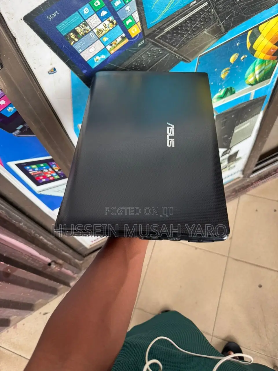Laptop Asus 4GB Intel Core i3 HDD 320GB