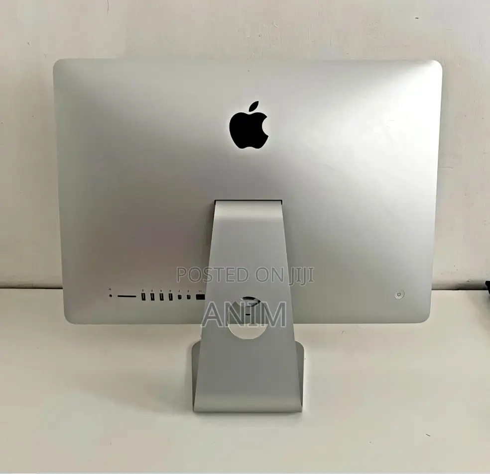Desktop Computer Apple iMac 8GB Intel Core i5 SSD 512GB