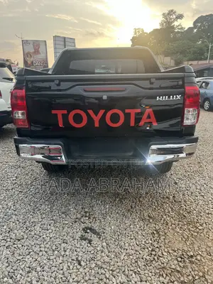 Toyota Hilux 2017 Black