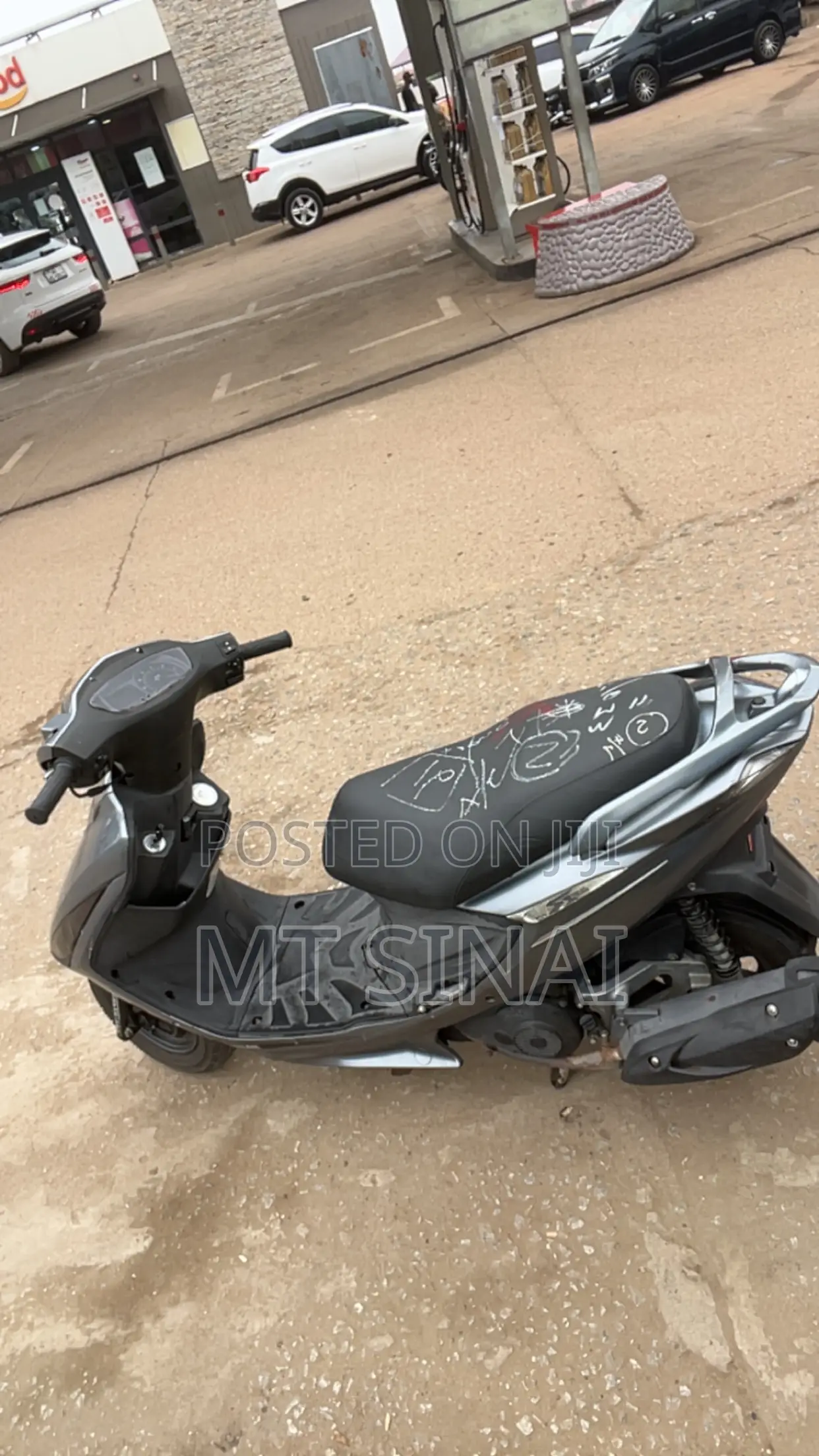 Suzuki GSX 125 2020 Gray