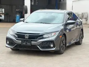 Honda Civic EX Hatchback 2018 Gray