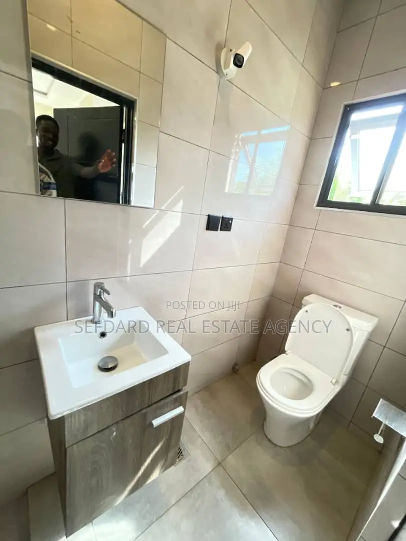 4bdrm Duplex in Sefdard Properties, Amasaman for sale