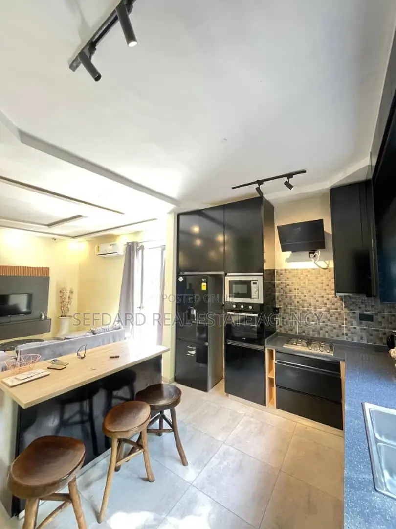 4bdrm Duplex in Sefdard Properties, Amasaman for sale