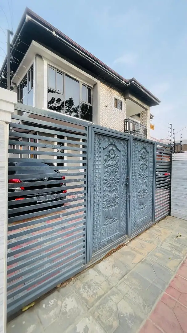 4bdrm Duplex in Sefdard Properties, Amasaman for sale