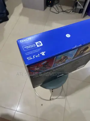 Ps5 Slim in Box
