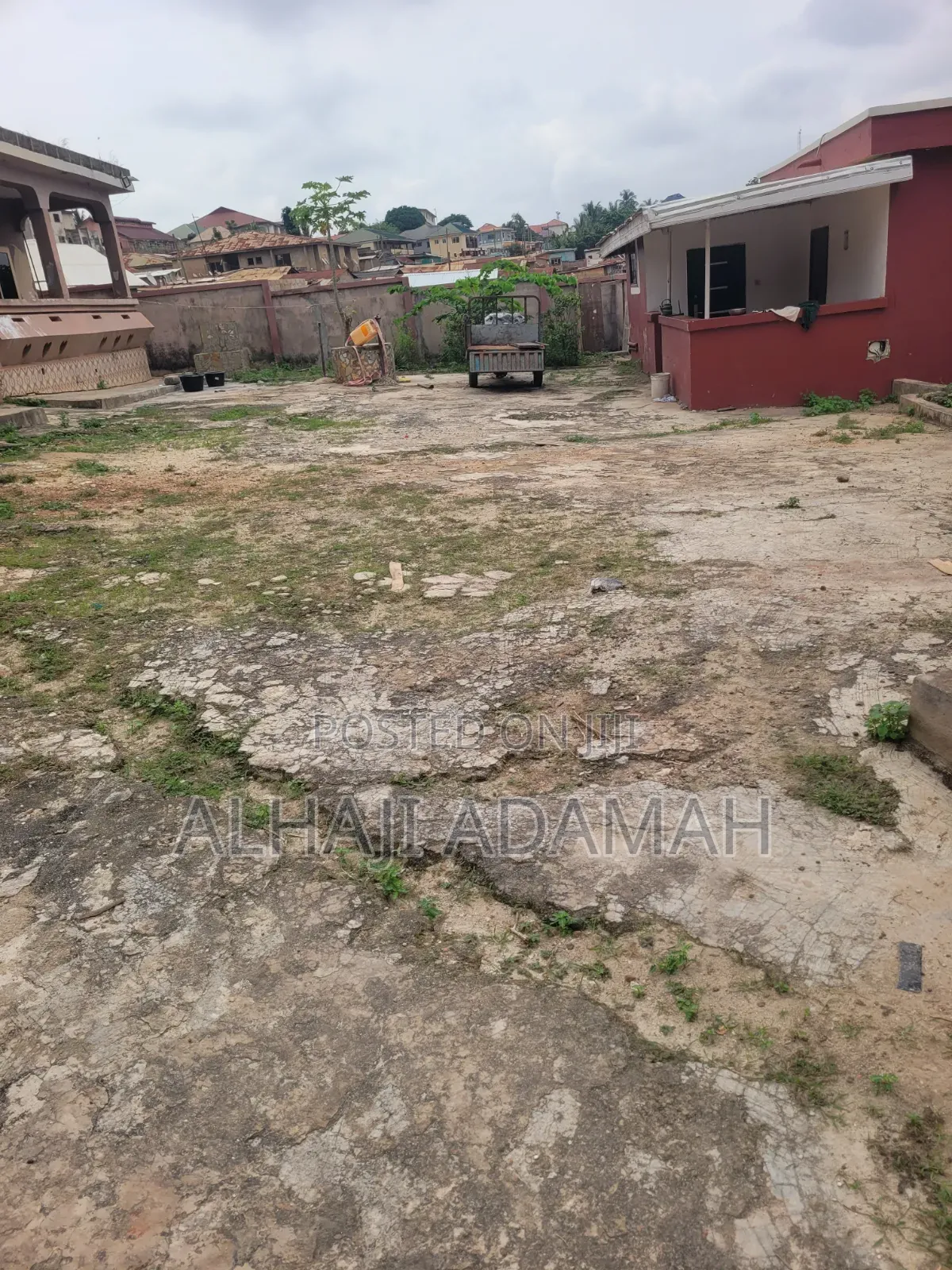 Land for Sale at Santa'si Near Zango
