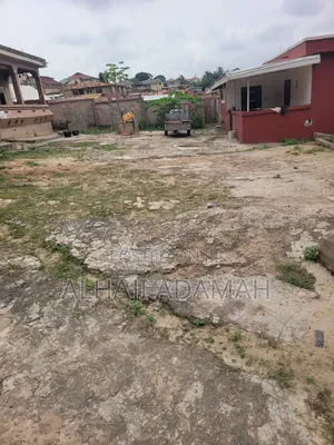 Land for Sale at Santa'si Near Zango