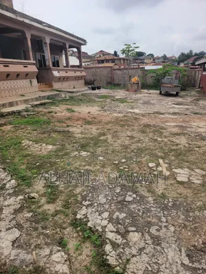 Land for Sale at Santa'si Near Zango