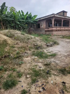 Land for Sale at Santa'si Near Zango