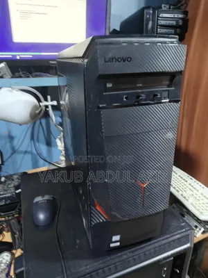 Desktop Computer Asus 8GB Intel Core i7 HDD+SSD 1T