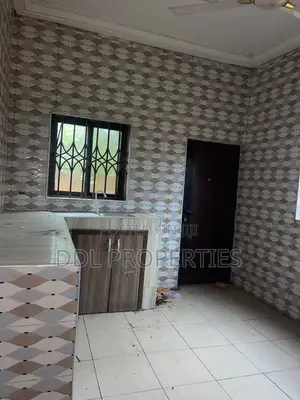 2bdrm Apartment in Ddl Properties, Amasaman for rent