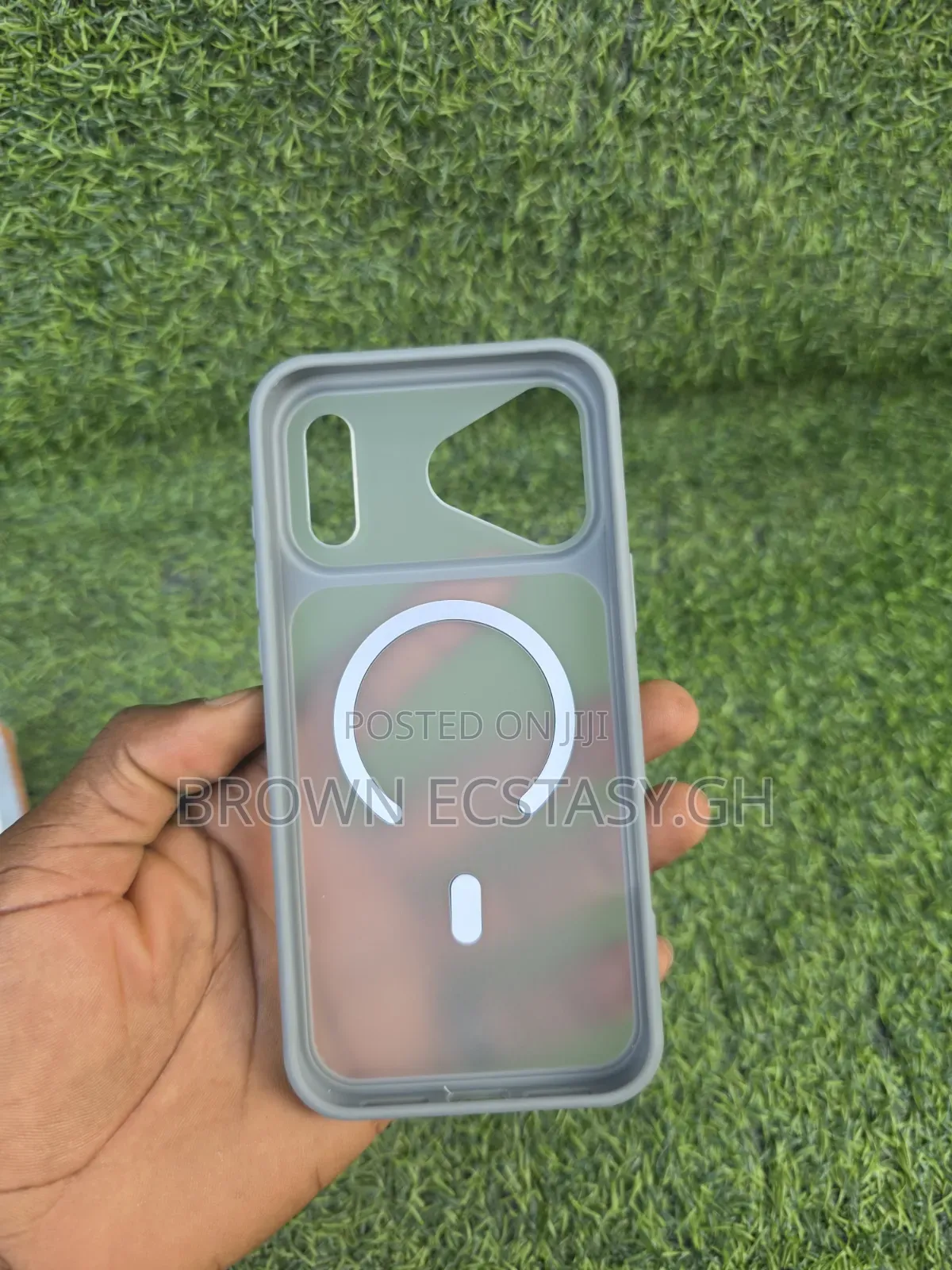 iPhone 17 Pro Max Frosted Gray Case