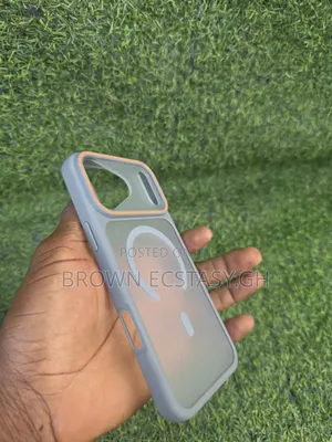 iPhone 17 Pro Max Frosted Gray Case