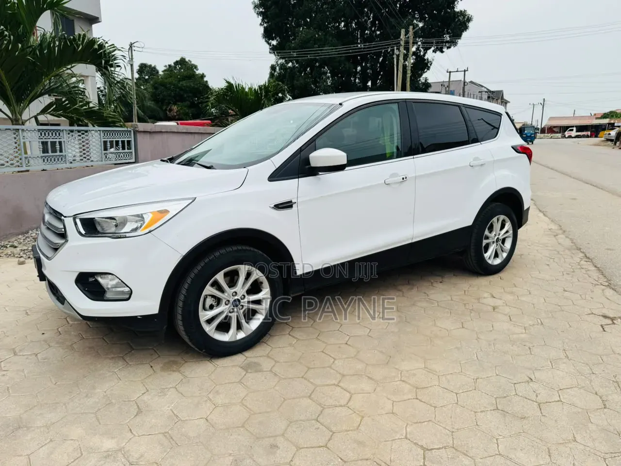 Ford Escape SE 4x4 2019 White