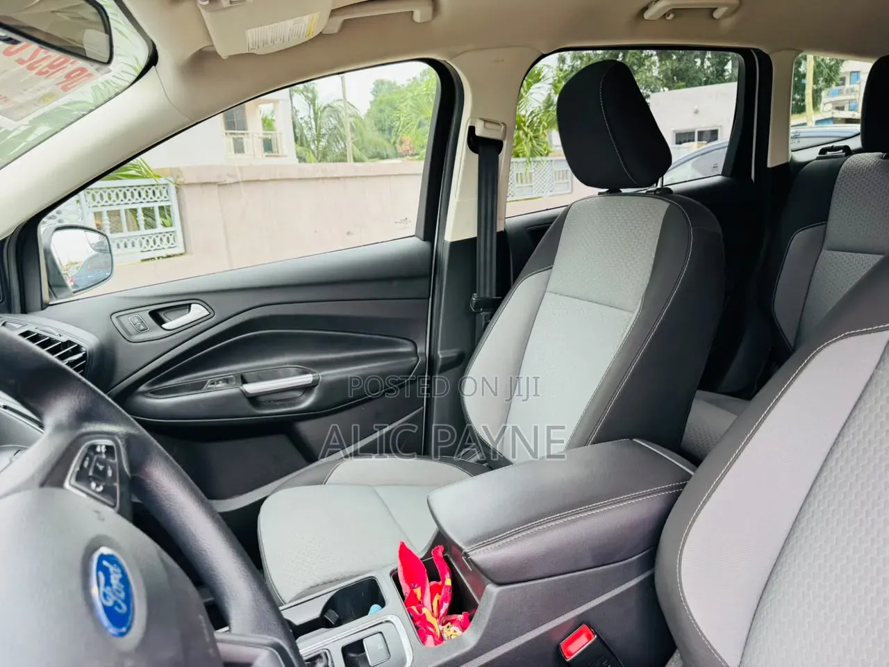 Ford Escape SE 4x4 2019 White