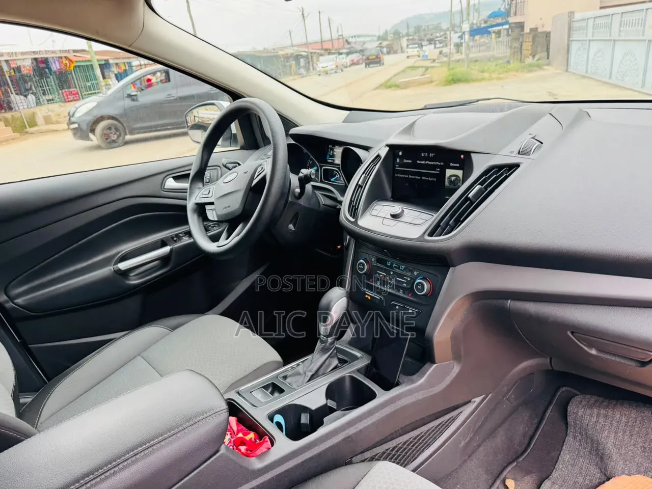 Ford Escape SE 4x4 2019 White