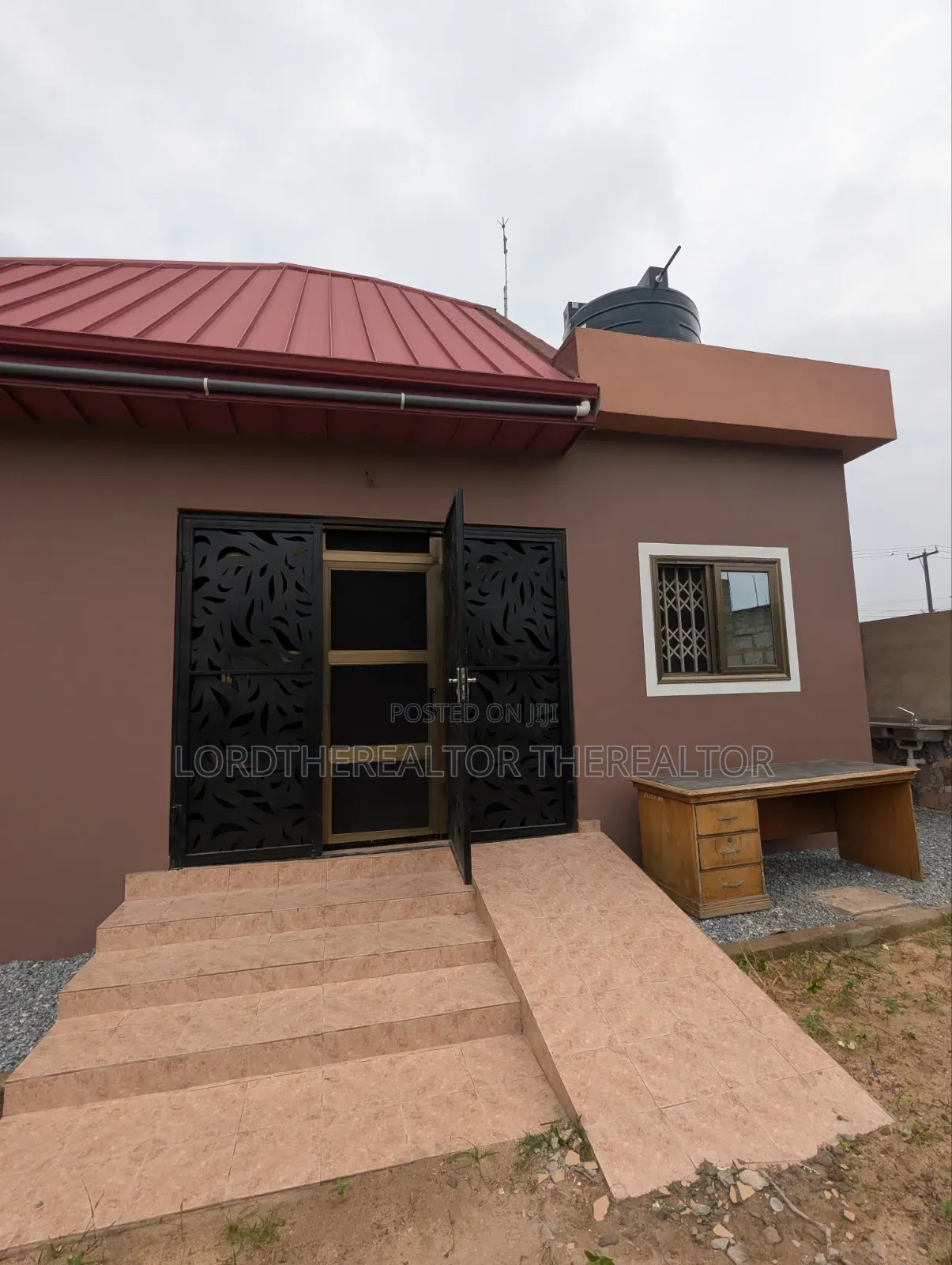 Mini Flat in Ofankor for rent