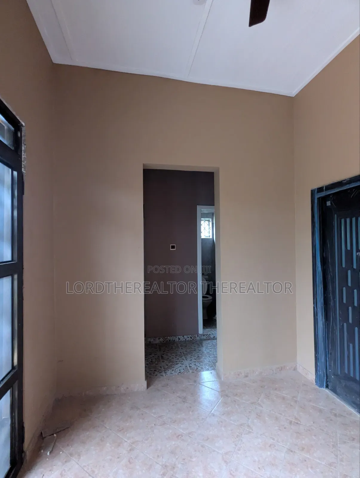 Mini Flat in Ofankor for rent