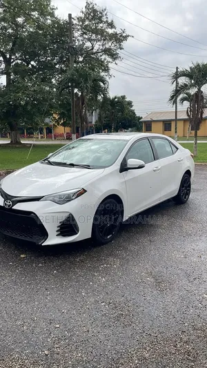 Toyota Corolla 2016 White